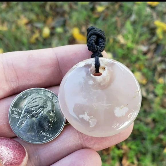 Flower Agate necklace - Picture 2 of 2